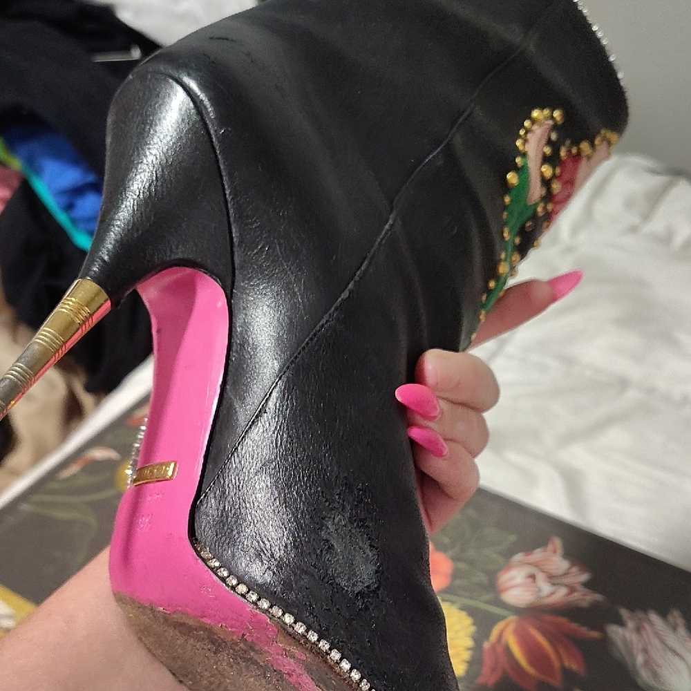 Gucci Floral Coffee Boots - Picture 9 of 10